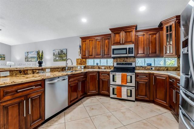 4 of 45 - 1387 Sw 181st Avenue, Pembroke Pines, FL