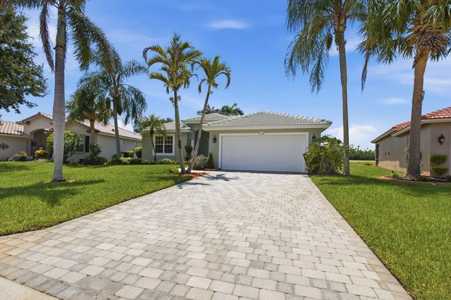 3 of 30 - 562 Nw Waverly Circle, Port St. Lucie, FL