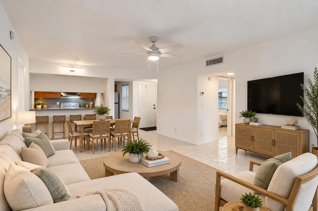2720 Forest Hills Boulevard #102, Coral Springs