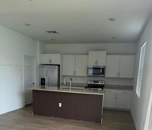 3 of 28 - 13219 Sw 270th Terrace, Homestead, FL
