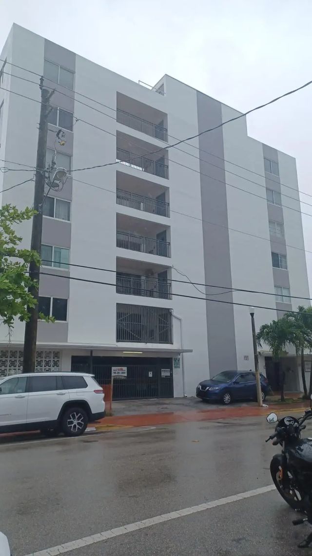2 of 24 - N/A, Miami Beach, FL