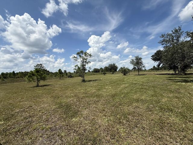 17019 Nw 296th Street, Okeechobee