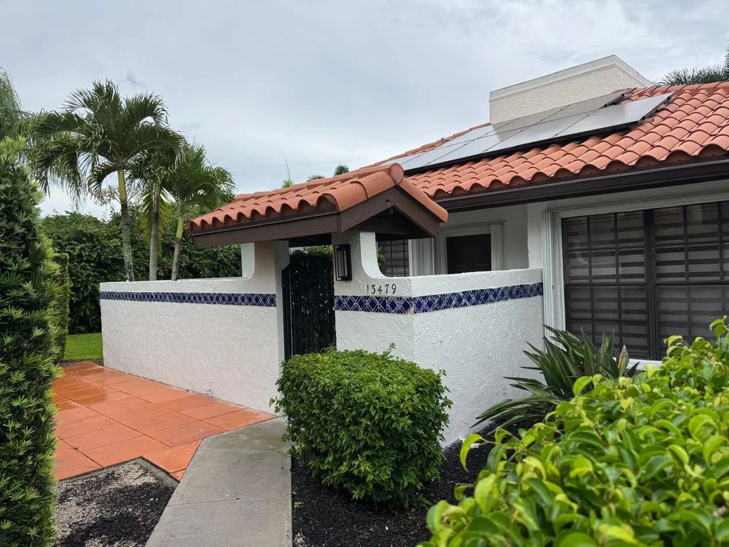 13479 Fountain View Boulevard, Wellington