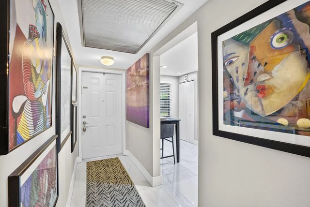 3 of 26 - 1000 Colony Point Circle #108, Pembroke Pines, FL