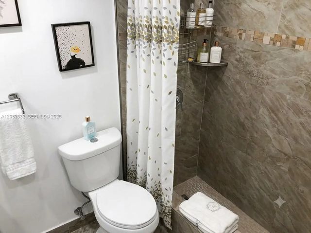 3 of 7 - 2775 W 62nd Street #106, Hialeah, FL