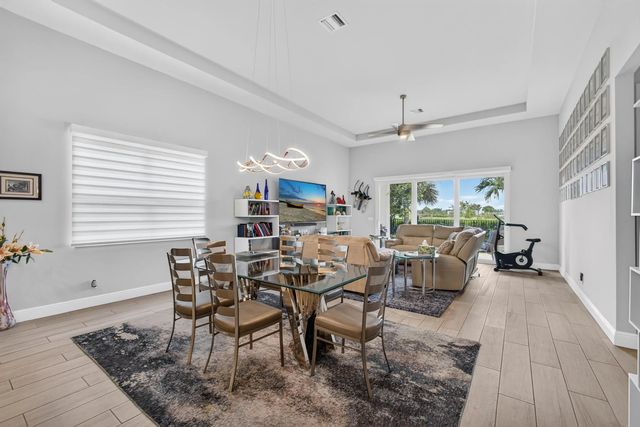4 of 37 - 9945 Regency Way, Palm Beach Gardens, FL