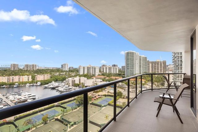 2 of 21 - 19667 W Turnberry Way #15-g, Aventura, FL