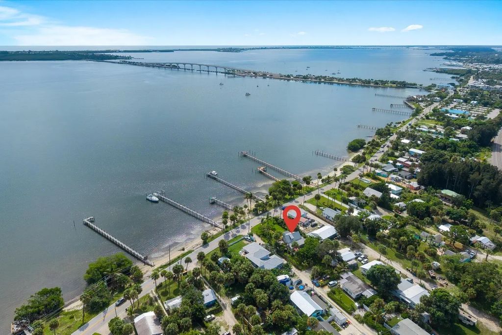 4360 Ne Indian River Drive, Jensen Beach