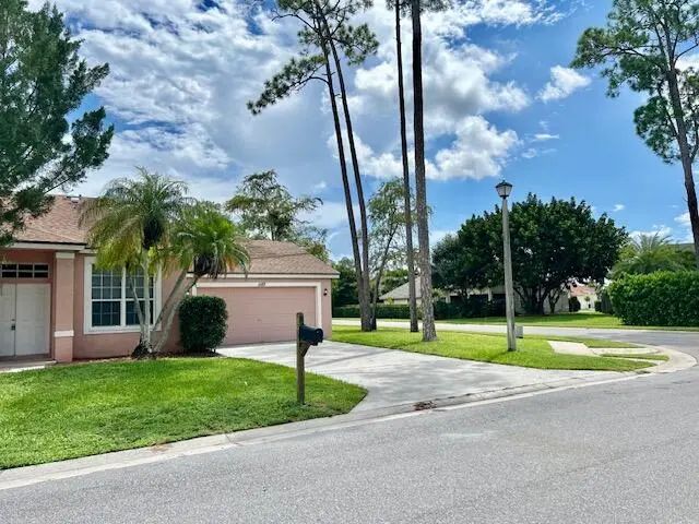 2 of 28 - 1182 Aviary Road, Wellington, FL