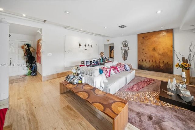 4 of 50 - 9448 Nw 54th Doral Cir Lane, Doral, FL