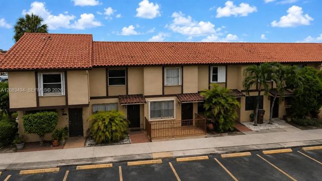 2 of 18 - 4125 W 11th Lane #52, Hialeah, FL