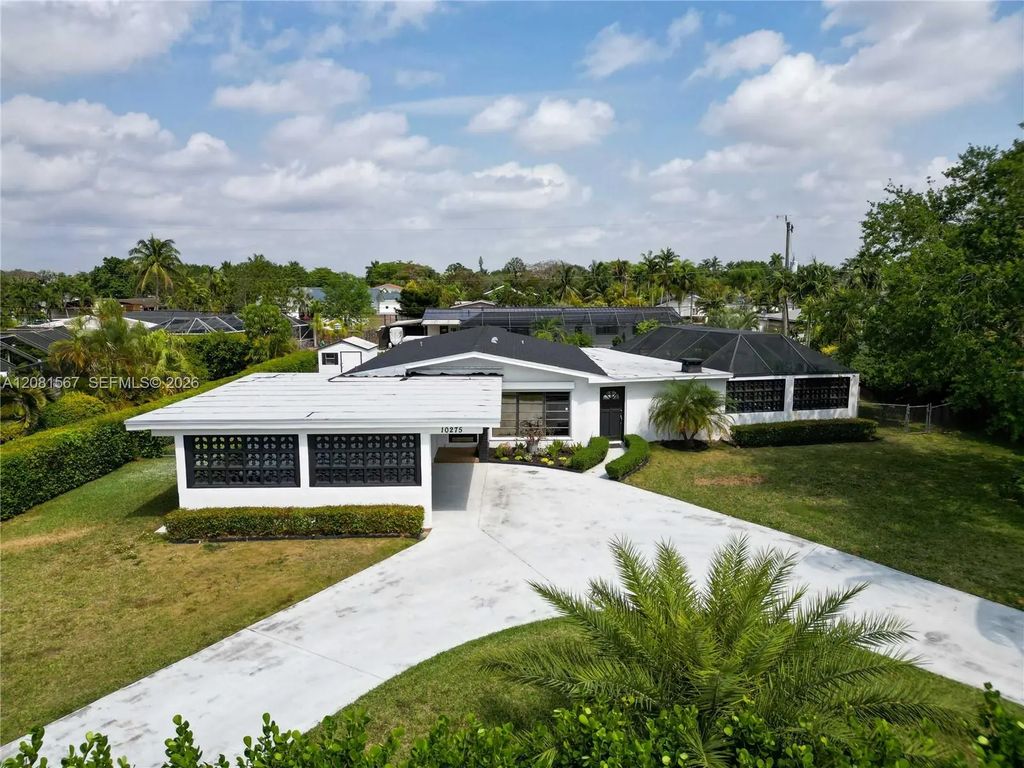 10275 Sw 112th Street, Miami
