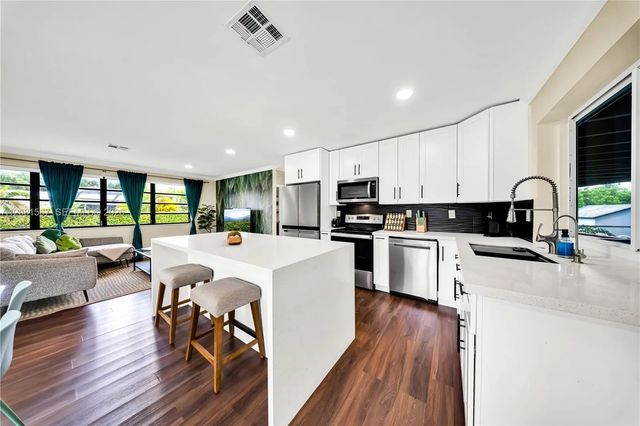 4 of 68 - 10275 Sw 112th Street, Miami, FL