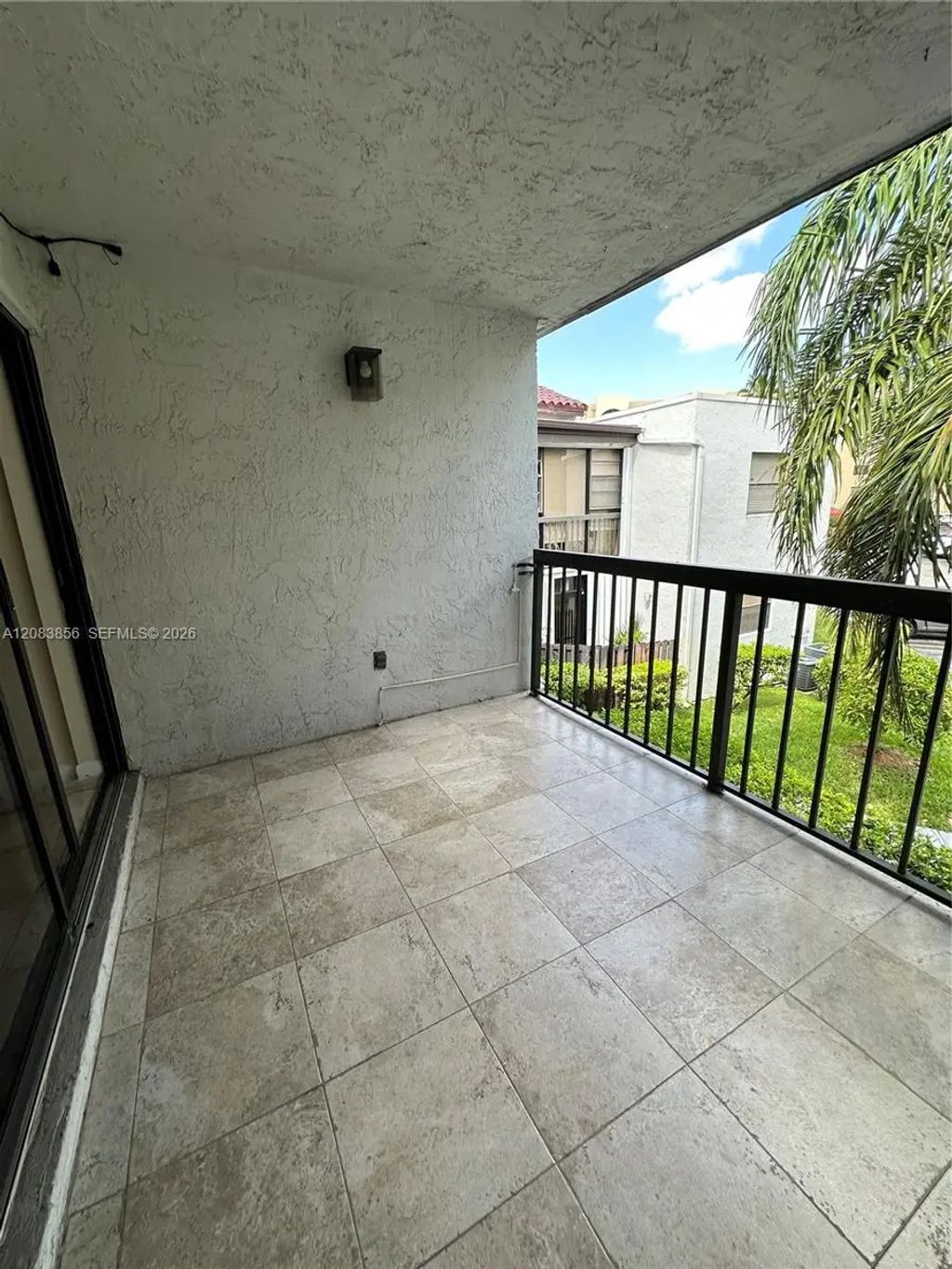 9435 Fontainebleau Boulevard #206, Miami