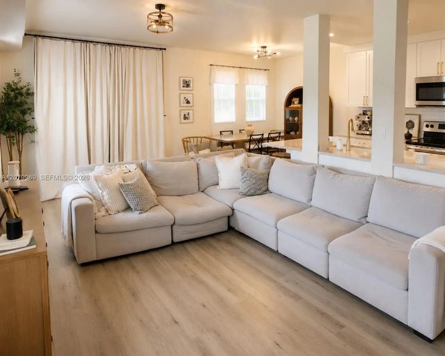 5 of 20 - 10902 Nw 83rd Street #223, Doral, FL