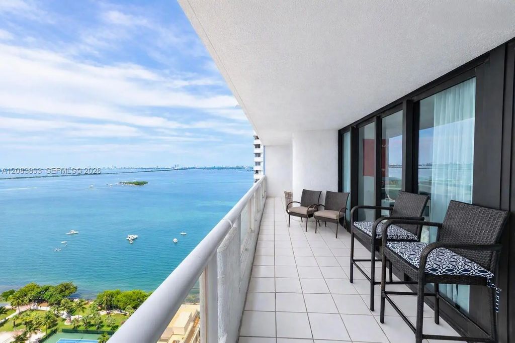 1717 N Bayshore Drive #a-3750, Miami