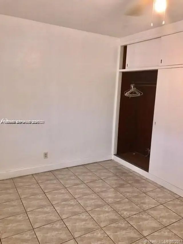 4 of 6 - 2901 Jackson Street #3, Hollywood, FL