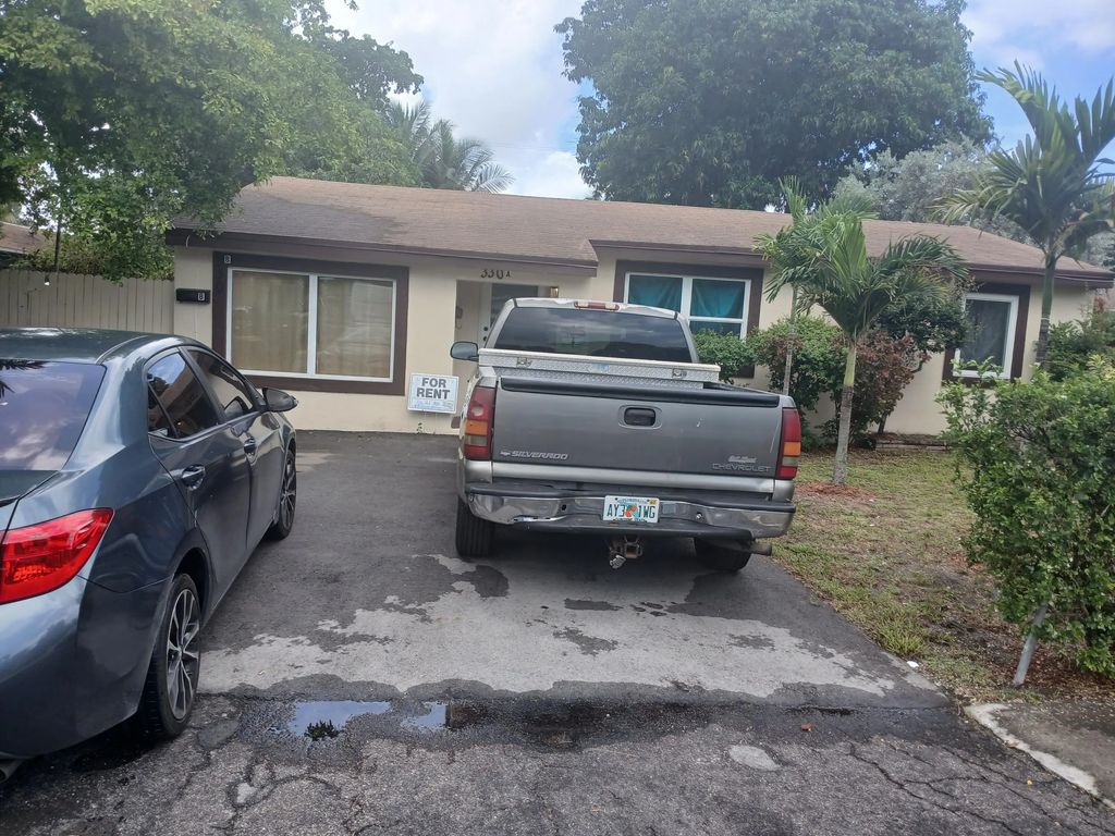 330 Sw 14th Street, Dania Beach
