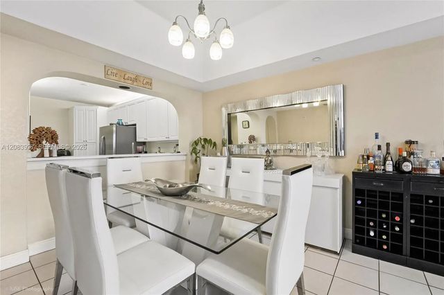 4 of 16 - 10710 Nw 66th Street #313, Doral, FL