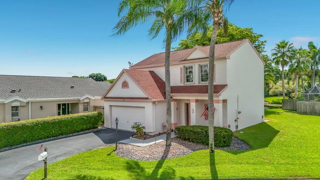 13 Swallow Drive, Boynton Beach
