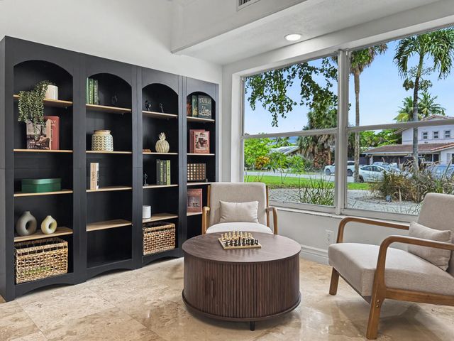 5 of 52 - 2836 Nw 11th Avenue, Wilton Manors, FL