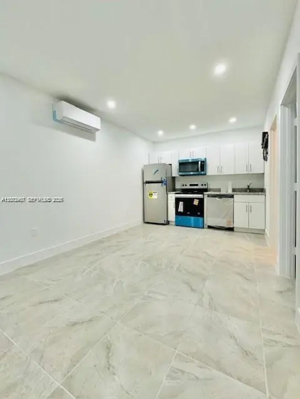 3300 Sw 80th Avenue, Miami