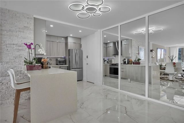 4 of 44 - 770 Ne 69th Street #5d, Miami, FL