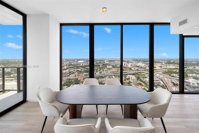 5 of 61 - 20 Ne 11 Street #5204, Miami Beach, FL