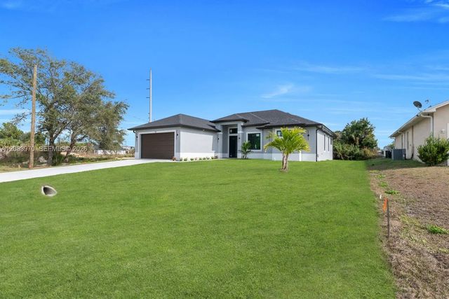 3 of 37 - 53 Susan Avenue S, Lehigh Acres, FL