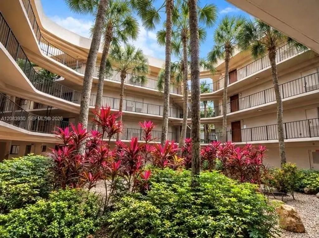 8760 Sw 133rd Ave Road #302, Miami