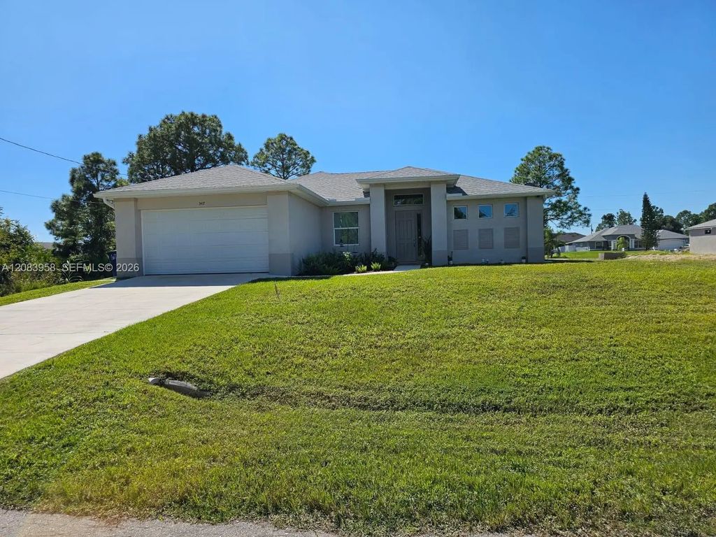 3417 14th Street W, Lehigh Acres