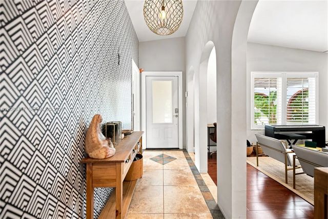 2 of 30 - 1119 Buchanan Street, Hollywood, FL