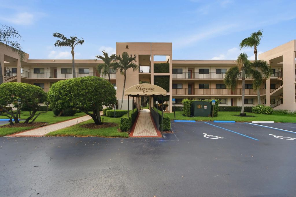 15075 Witney Rd #303, Delray Beach