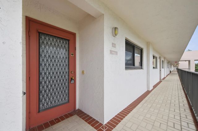 3 of 77 - 15075 Witney Rd #303, Delray Beach, FL
