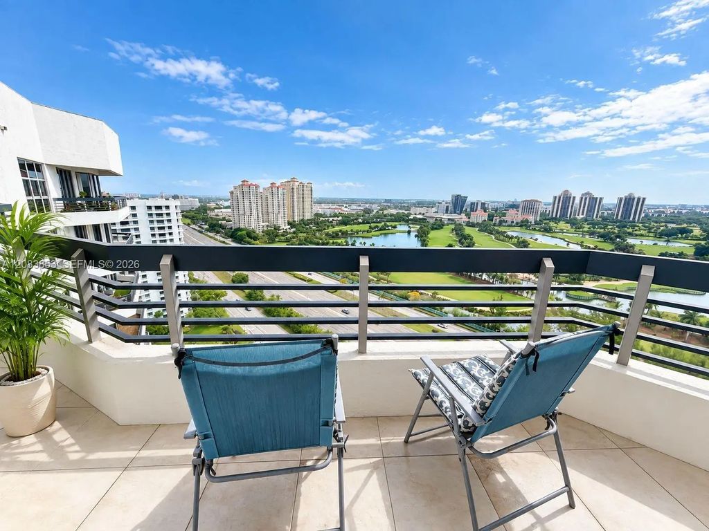 3400 Ne 192nd Street #ph7, Aventura