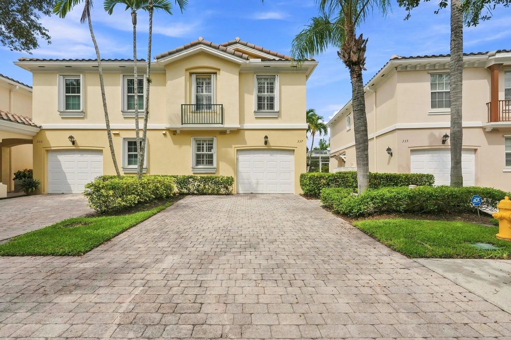 337 Salinas Drive, Palm Beach Gardens