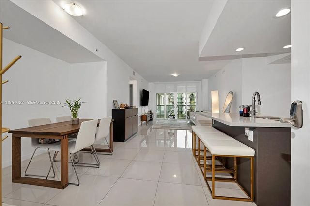 5 of 32 - 7825 Nw 107th Avenue #507, Doral, FL
