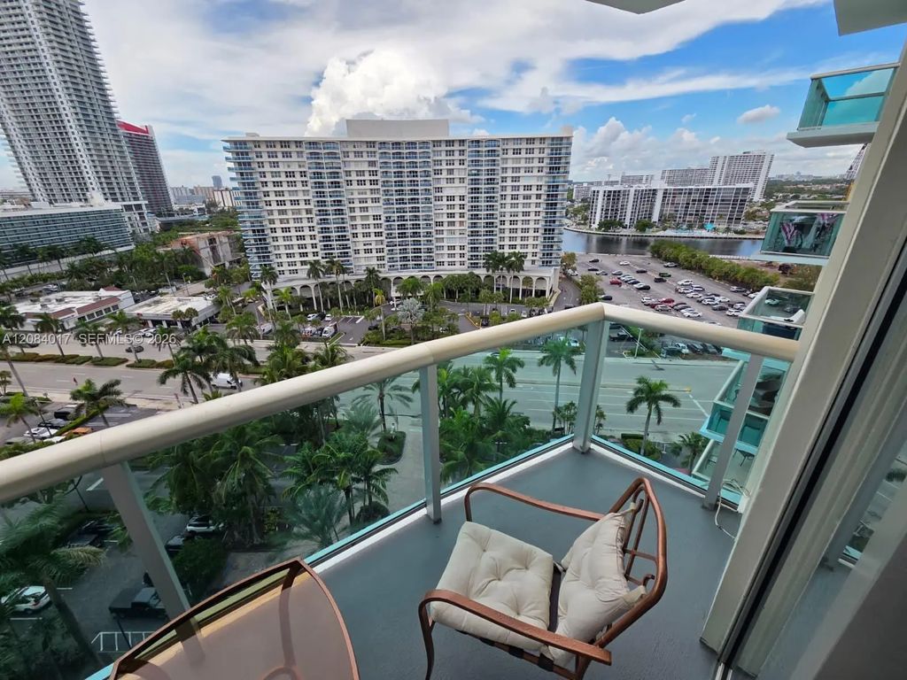3801 S Ocean Drive #14u, Hollywood