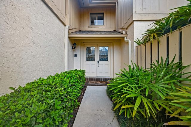 16914 Waterbend Drive #270, Jupiter