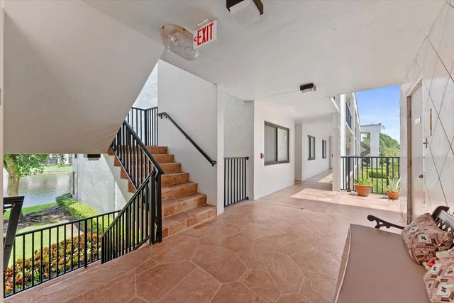 4 of 46 - 10634 W Clairmont Circle, Tamarac, FL