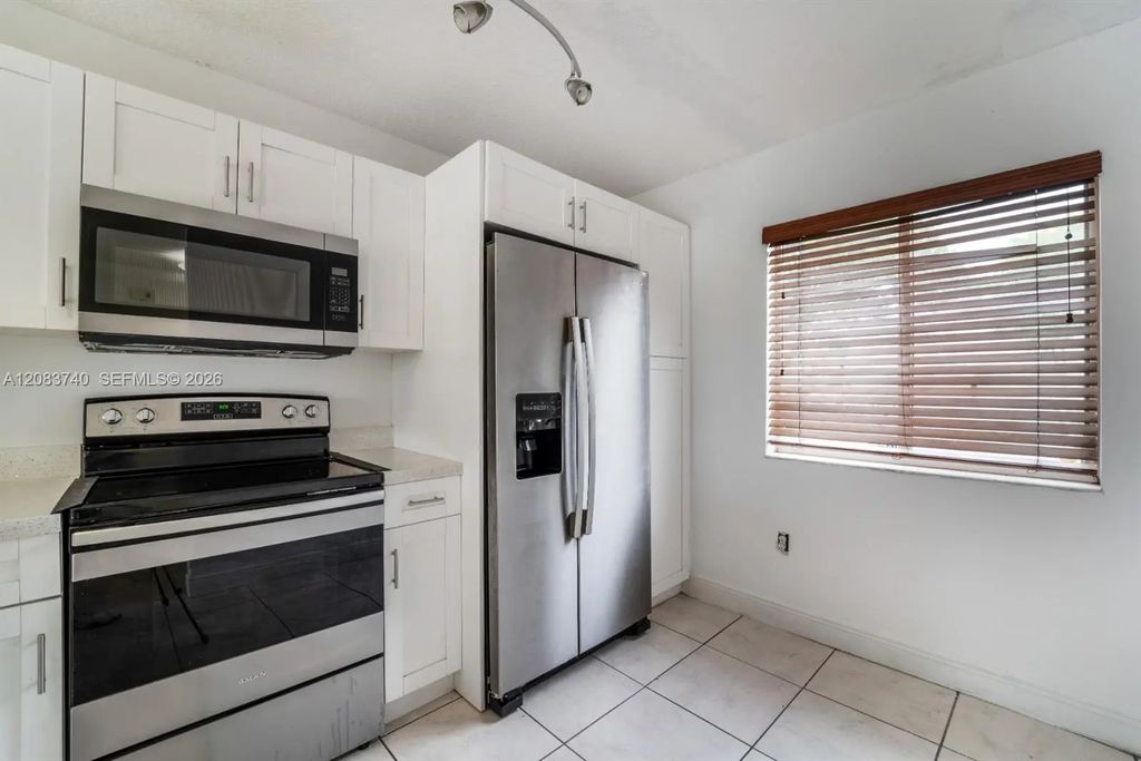 13975 Sw 179th Street, Miami