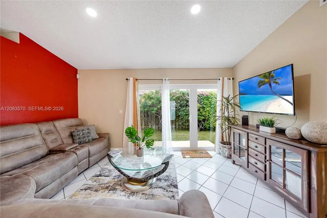 5 of 39 - 9834 Sw 222nd Street, Cutler Bay, FL