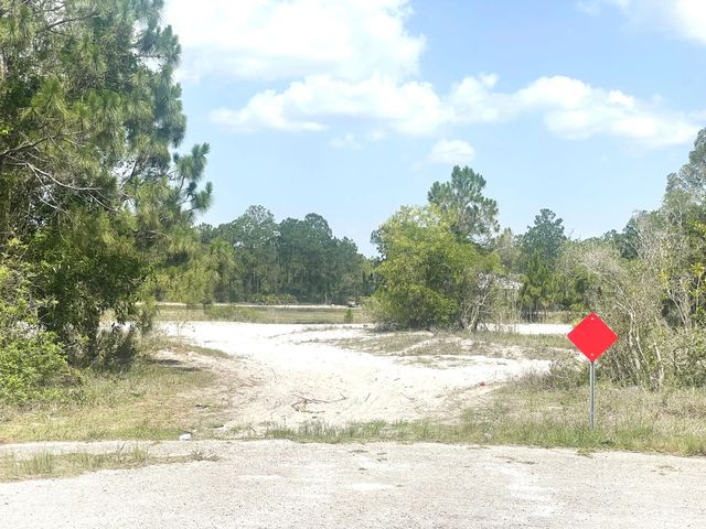 4 of 8 - 731 Joffre Place, Lehigh Acres, FL