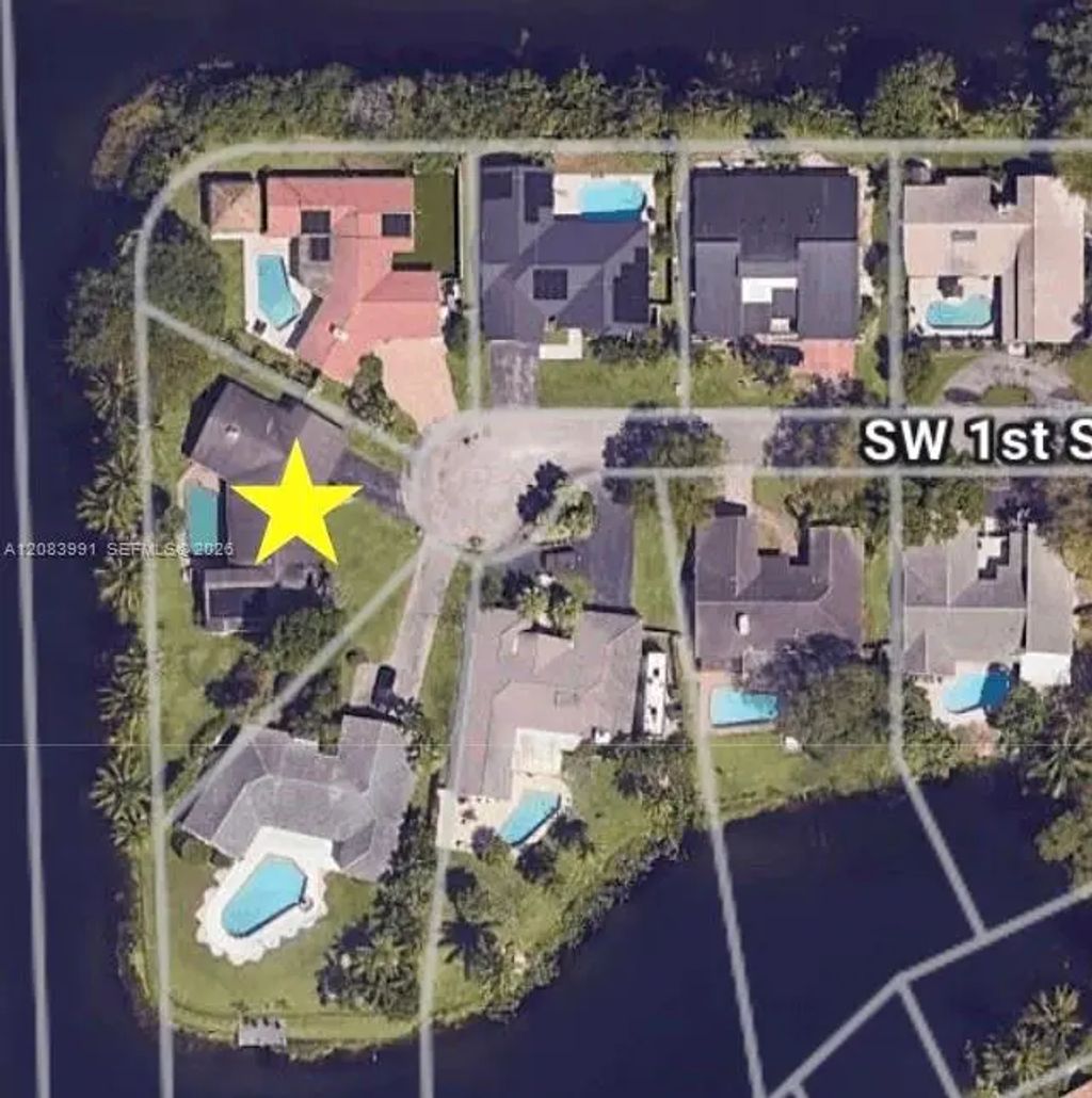 9880 Sw 1st Street, Plantation