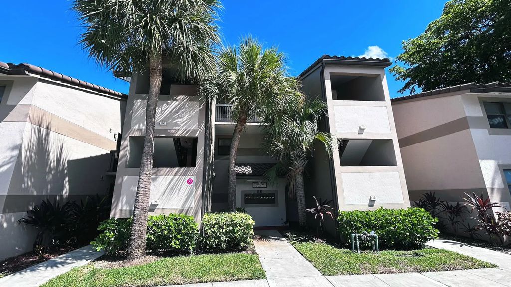 9891 Nob Hill Lane #9891, Sunrise