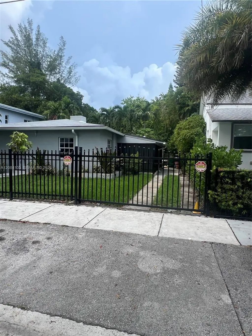 445-47 Ne 69th Street #447, Miami