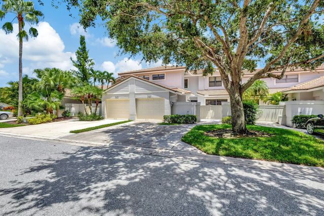 2 of 44 - 527 Prestwick Circle, Palm Beach Gardens, FL