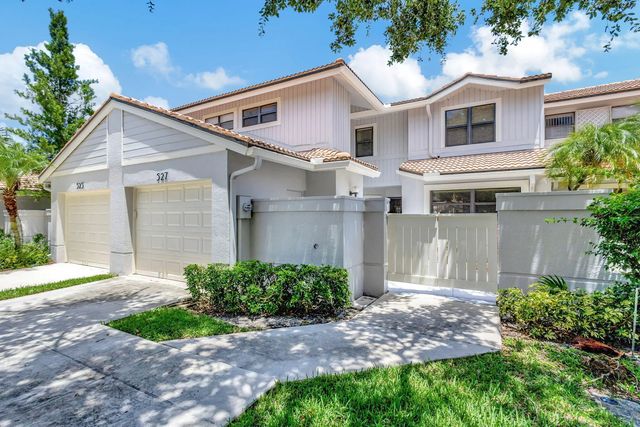 3 of 44 - 527 Prestwick Circle, Palm Beach Gardens, FL