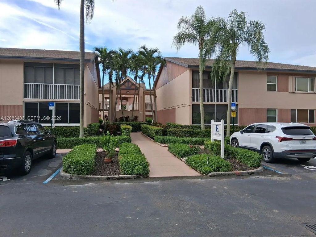 7245 S Devon Drive #112, Tamarac