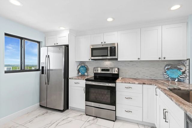 5 of 24 - 10102 S Ocean Drive #705a, Jensen Beach, FL